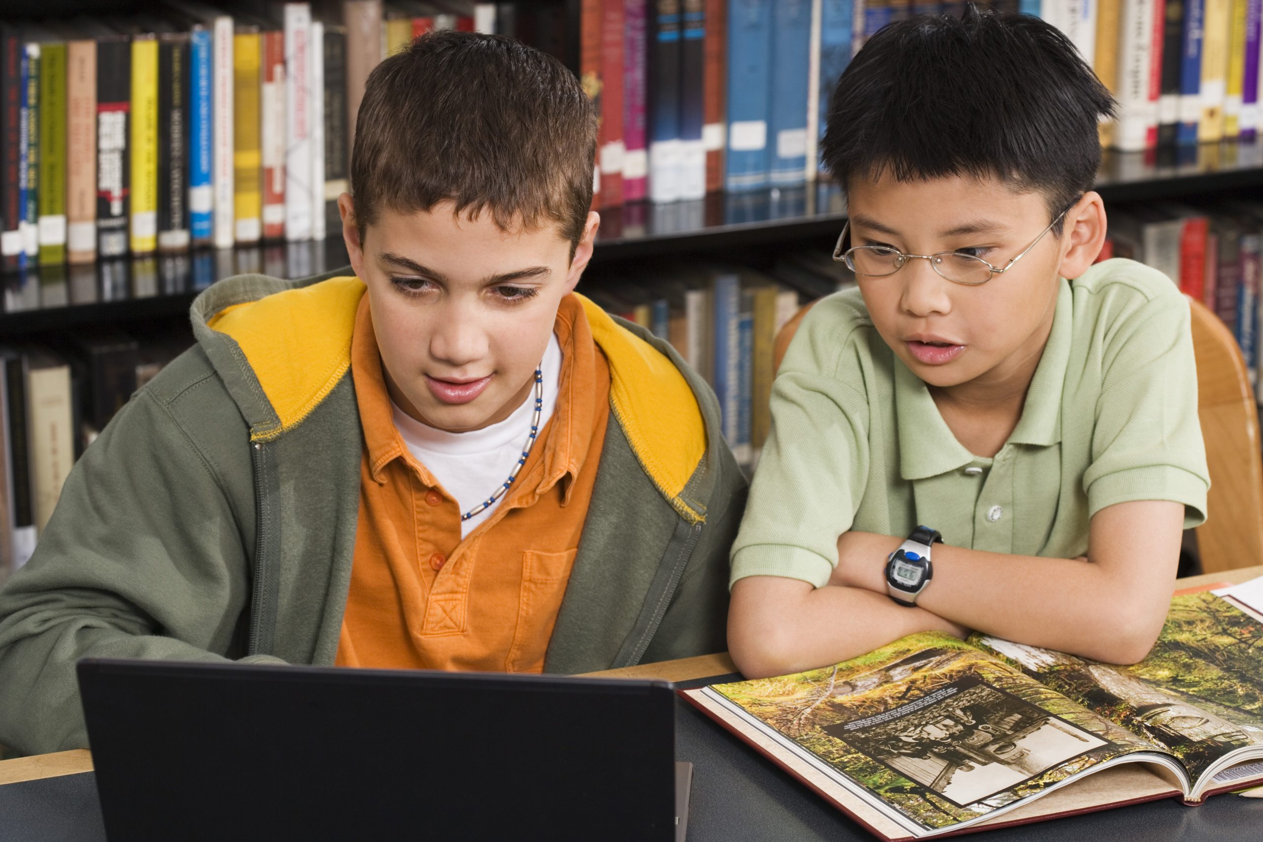 Where are the students. Middle School student. Computer Literacy. Computer Literacy for boys and girls. Schoolboy Laptop parent.